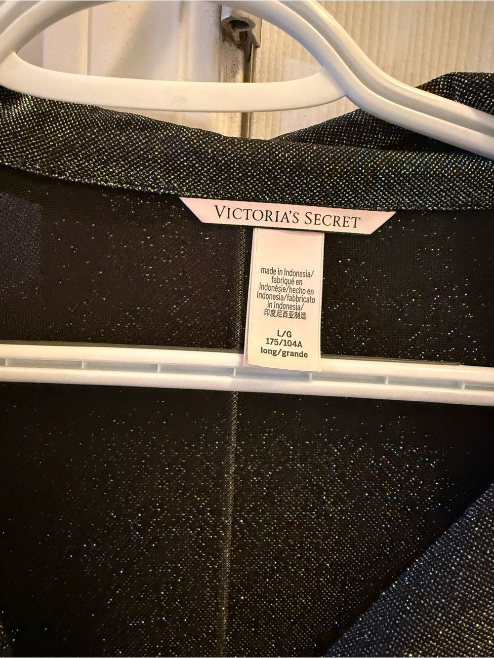Victoria’s Secret pajama set - Picture 3 of 4